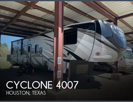 Thumbnail Photo undefined for 2019 Heartland Cyclone 4007